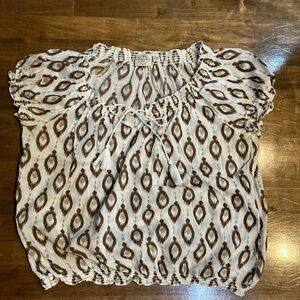 Elegant Brown and White Patterned Blouse